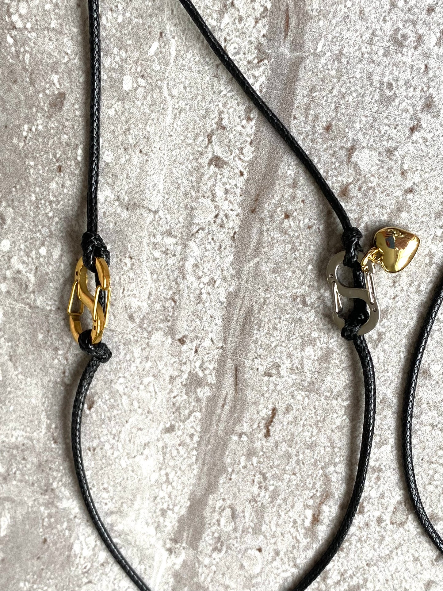 Ninelle self-tie cord